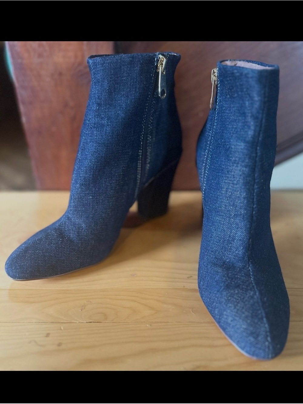 Louise et Cie Denim Zipper Fabric & Leather Ankle Boots 3.5” Heel Women’s 7.5 M